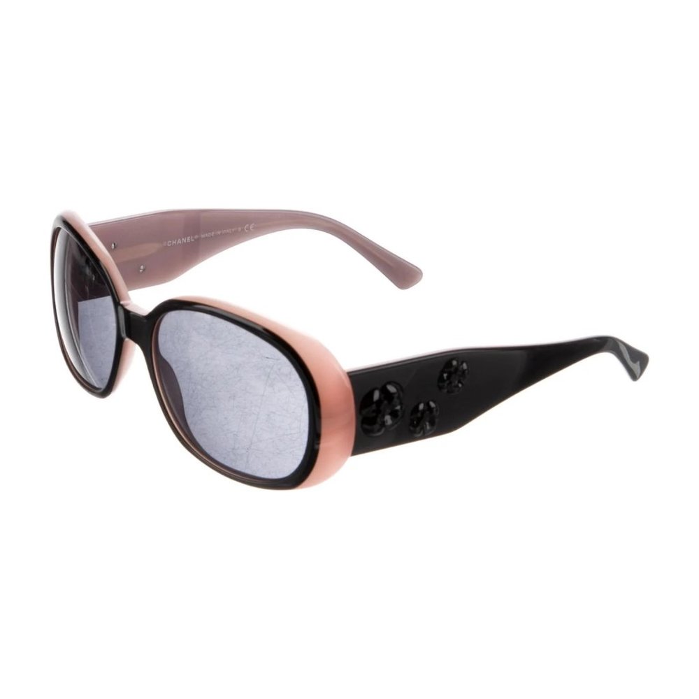 CHANEL Camellia Accent Oversize Sunglasses